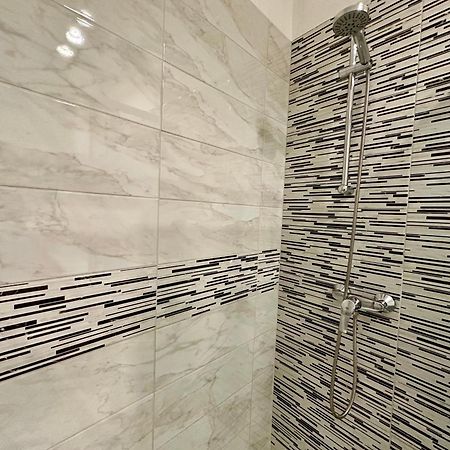 Romeo Apartments Rovigno Екстериор снимка