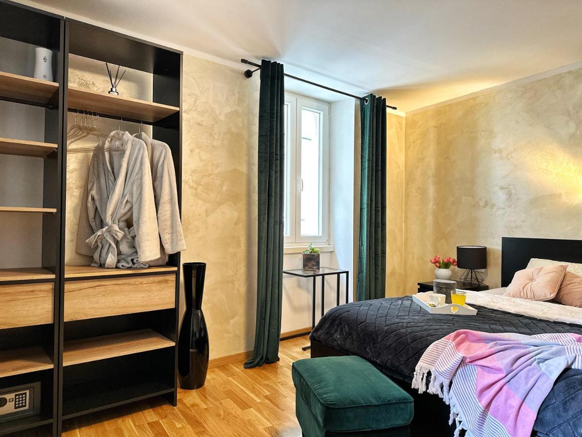 Romeo Apartments Rovigno Екстериор снимка